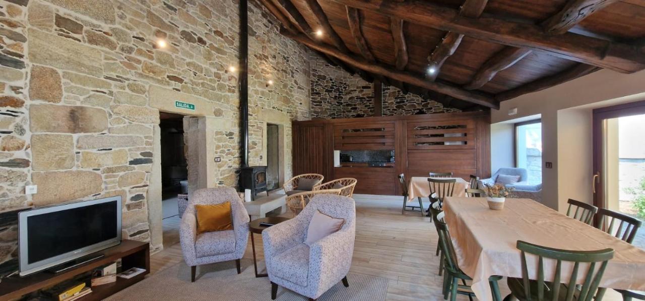 Habitaciones La Cuevona De Guitiriz Lugo المظهر الخارجي الصورة
